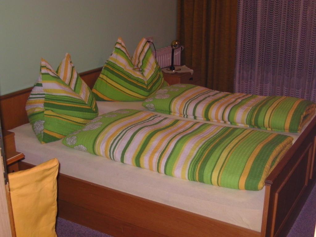 Appartement Ria Bad Kleinkirchheim Szoba fotó